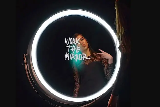 КРУГЛОЕ СЕЛФИ ЗЕРКАЛО