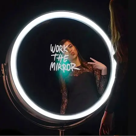 КРУГЛОЕ СЕЛФИ ЗЕРКАЛО