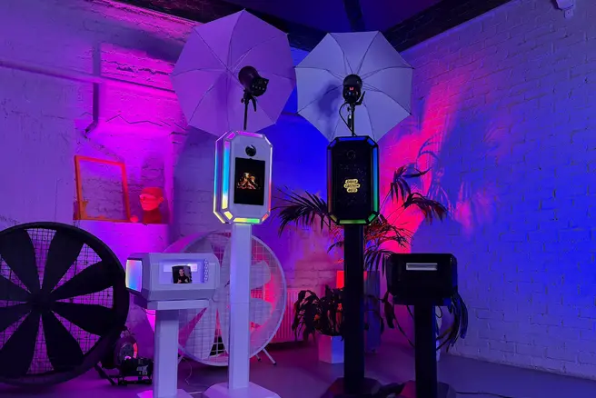 ФОТОБУДКА HI-TECH