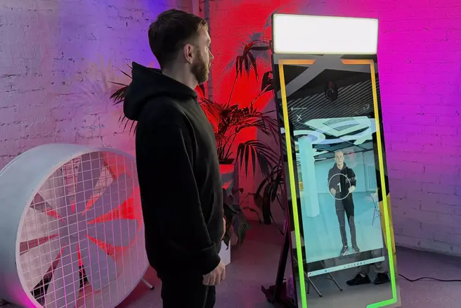 СЕЛФИ ЗЕРКАЛО HI-TECH